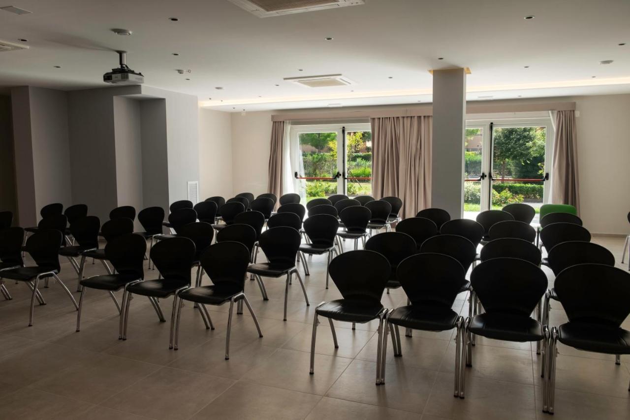 Hotel San Vincenzo Resort Policoro Buitenkant foto